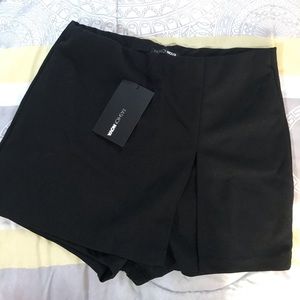 Fashion nova skort